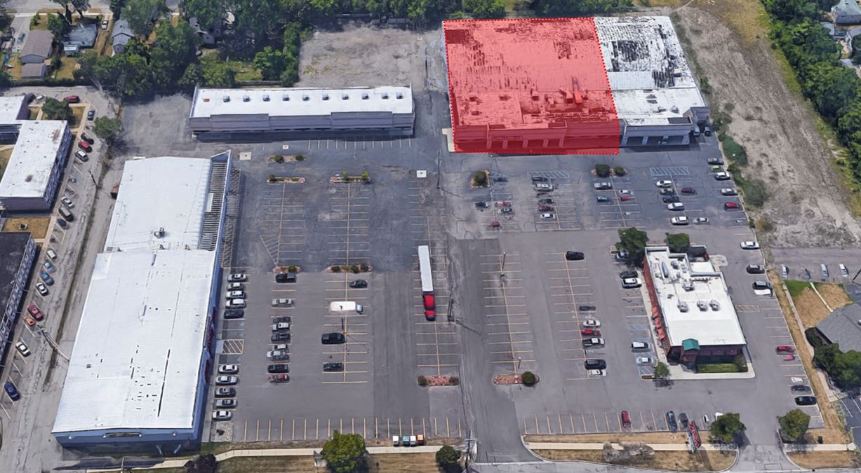 Waterford Town Square 2455 Elizabeth Lake Rd, Waterford, MI